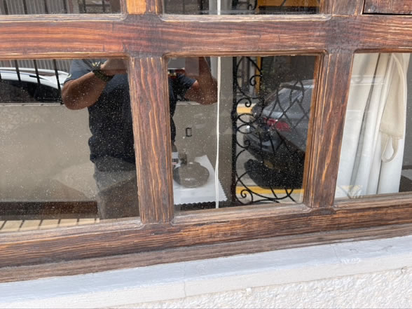 Restaurando una ventana de madera